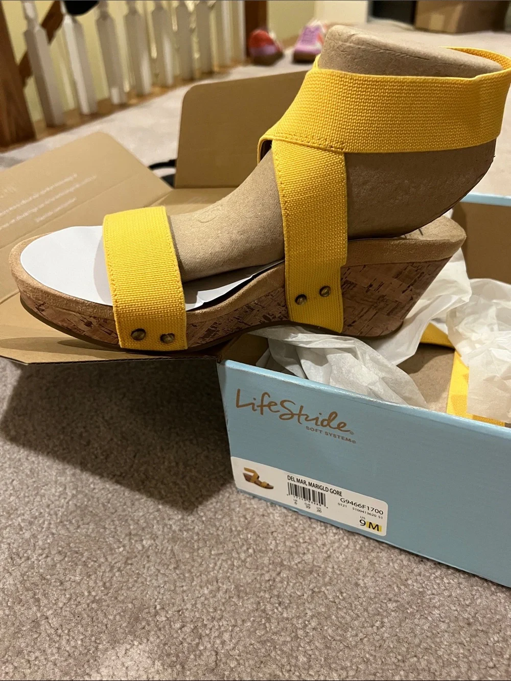 Life Stride Del Mar Marigold Gore Cork Wedge Sandals, NIB - Picture 3 of 4